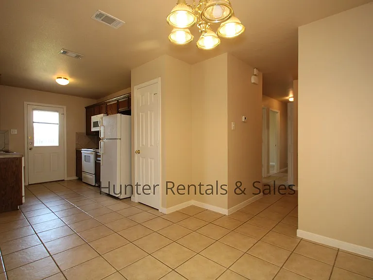 1502A Golden Eagle Ct — Photo 8