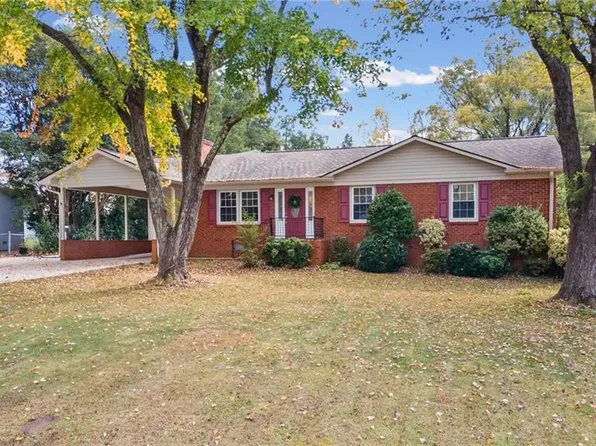 380 Stratford Rd, Lexington, NC 27292