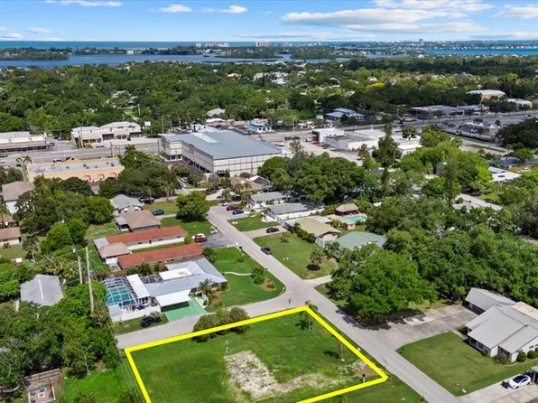 2110 Sandrala Dr #1, Sarasota, FL 34231