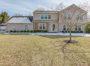 10 Columbia Pl, West Windsor, NJ 08550