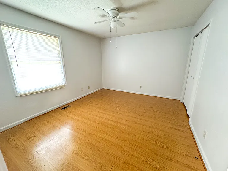 3616 Suffolk St — Photo 7