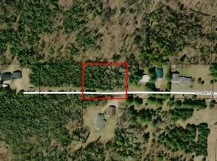 E Court St, Drummond Island, MI 49726