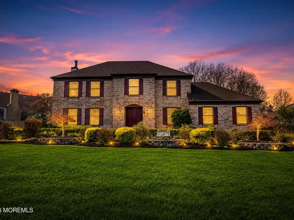 97 Windsor Drive, Eatontown, NJ 07724