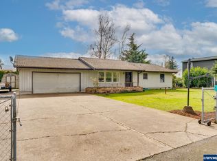 20950 Feller St NE, Donald, OR 97020