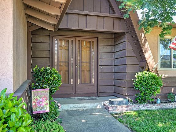 4th image of 6567 Woodpark Way