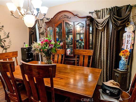 5th image of 5106 N Glendora Ave