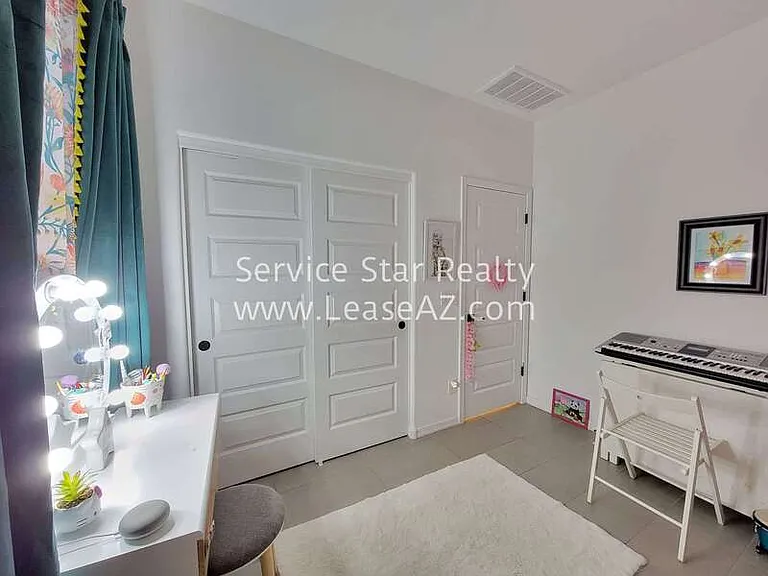 18763 W Rancho Dr — Photo 49
