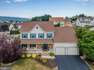 47 Wetherburn Rd, Enola, PA 17025