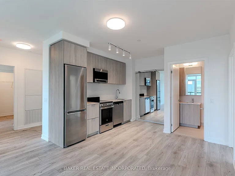 223 Redpath Ave #3902 — Photo 16