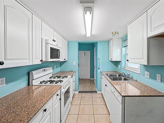 4th image of 5855 18TH STREET N #1