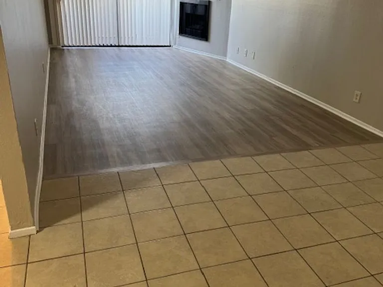 7817 Vineland Ave — Photo 8