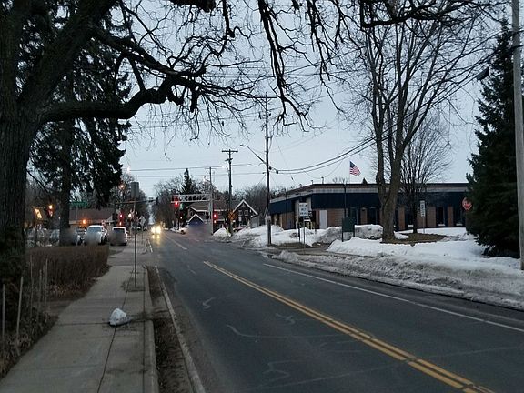 4th image of 2153 7th St