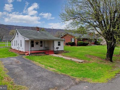 715 Charles St, Romney, WV, 26757