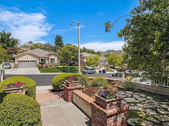 4th image of 21644 Rose Canyon Ln