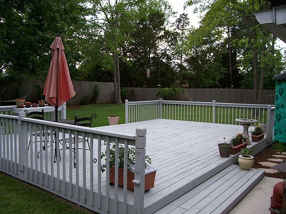 deck in backyard