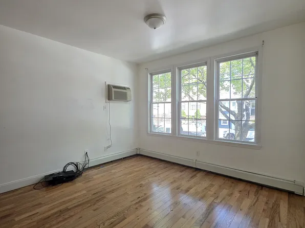 250 Lexington Avenue image 4 of 19