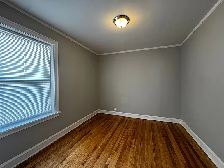 6422 N Greenview Ave #2 — Photo 7