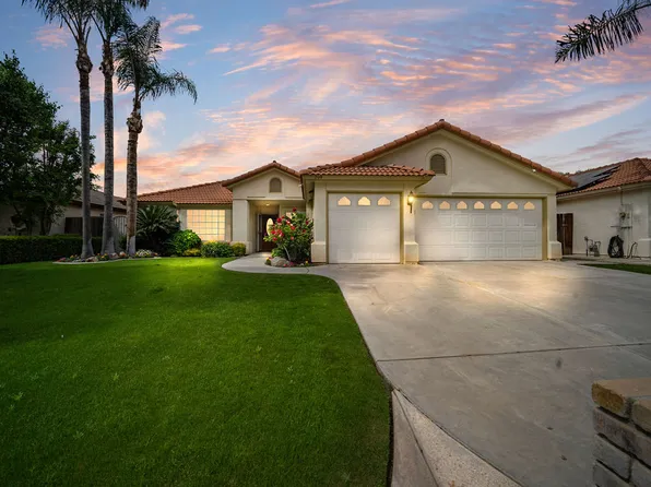 709 Faversham Way, Bakersfield, CA 93311