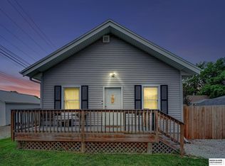 1121 S 5th St, Lincoln, NE 68502