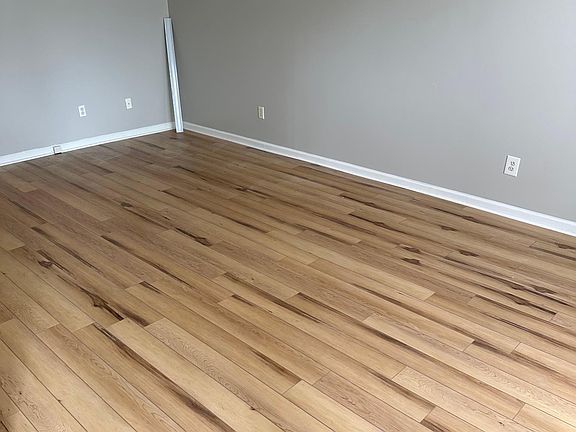 3rd image of 4056 Cedars Pkwy Unit A