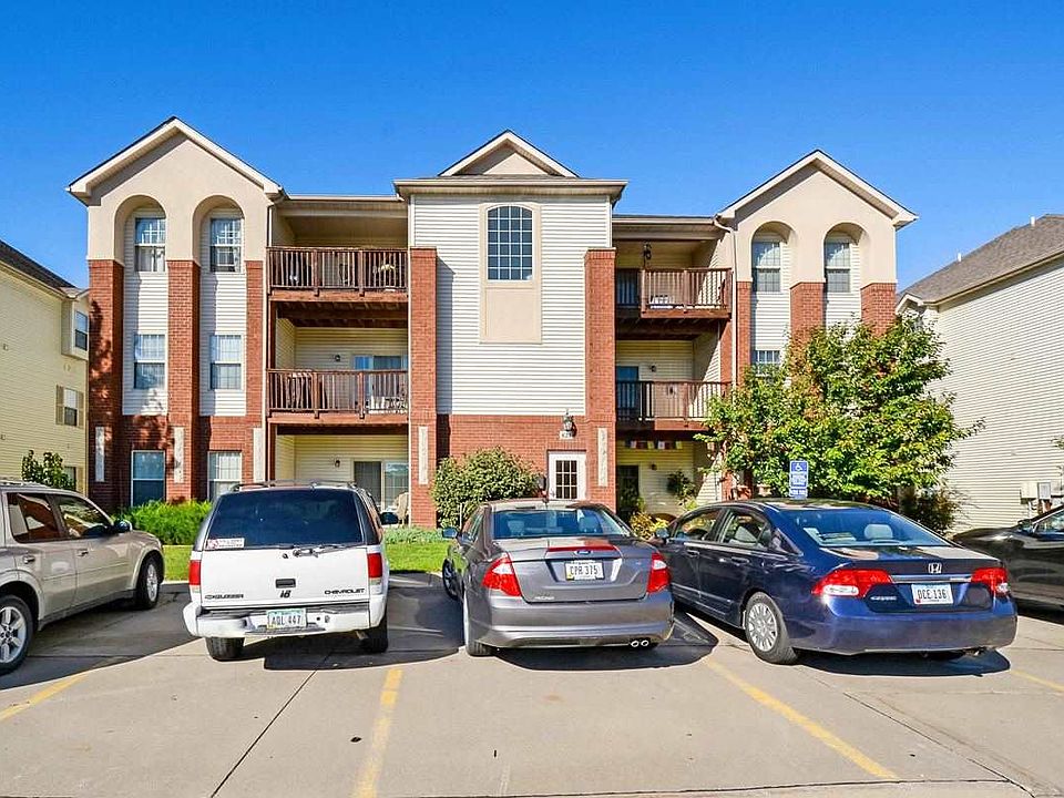 1st image of 835 Blue Sky Dr APT 303