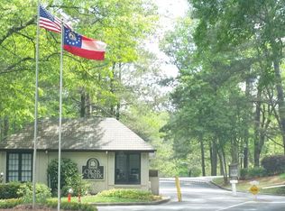 52 Larue Pl NW, Atlanta, GA 30327