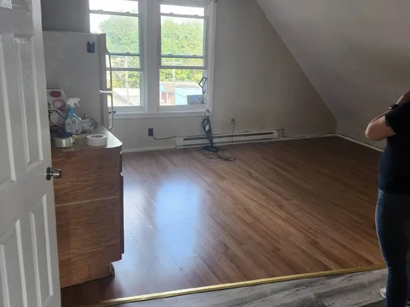 72 Chapman St #4, Willimantic, CT 06226