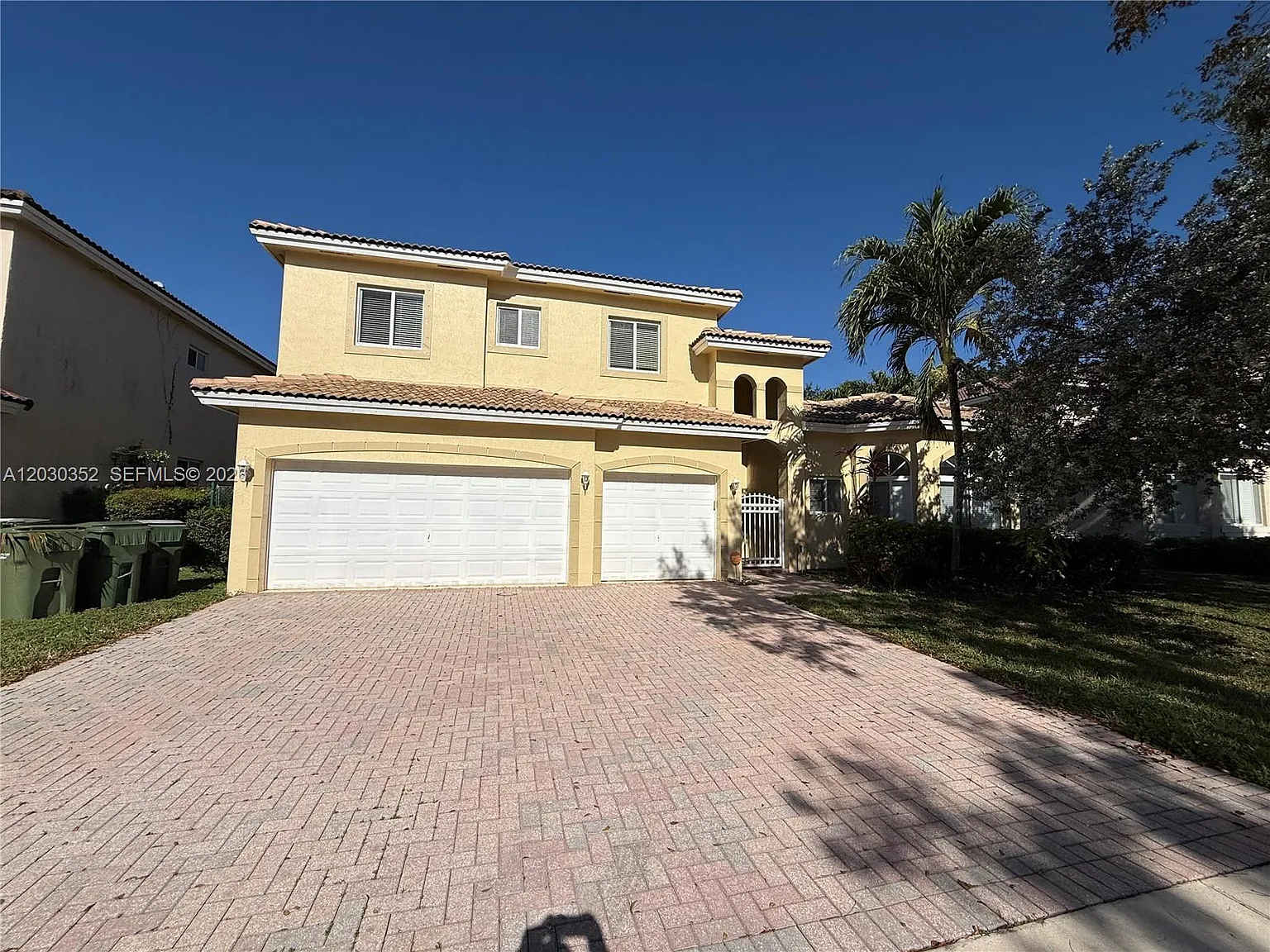 Palm Isle Estates — Photo 3
