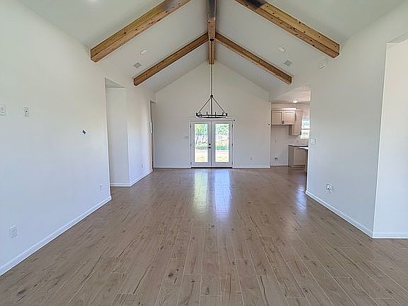 4th image of 944 La Rosita Dr