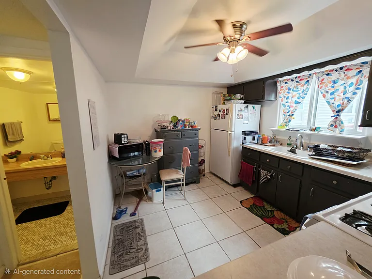 31A Leo St — Photo 8