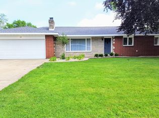 237 Eloise Dr, Benton Harbor, MI 49022