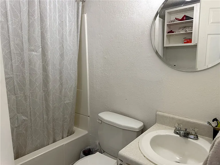 1533 Hillside Dr — Photo 17