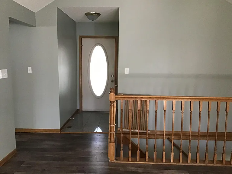 Entrance, stairs to basement