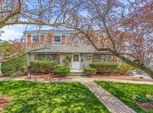 72 Cambridge Rd, Woburn, MA 01801