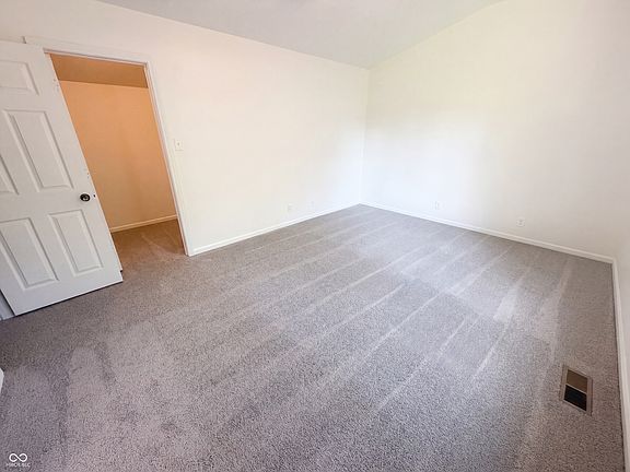 4th image of 1753 Beckenbauer Ln