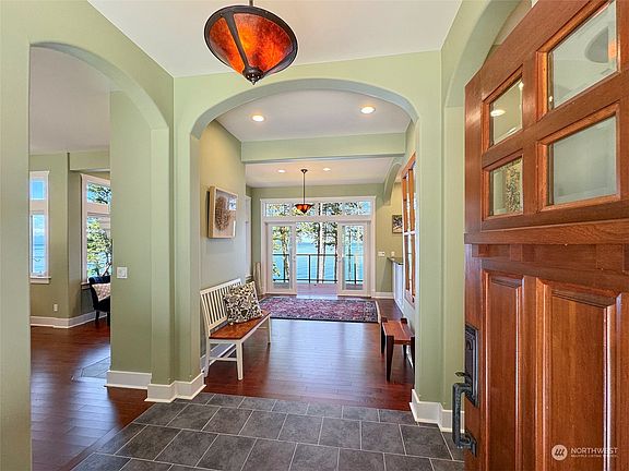 4th image of 346 Ocean Cove Lane
