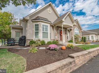 380 Shady Brook Dr, Langhorne, PA 19047
