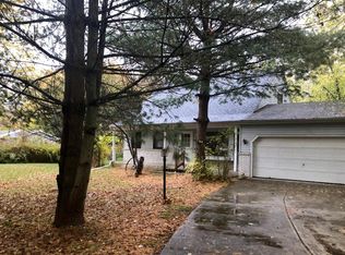 3904 Silhavy Rd, Valparaiso, IN 46383