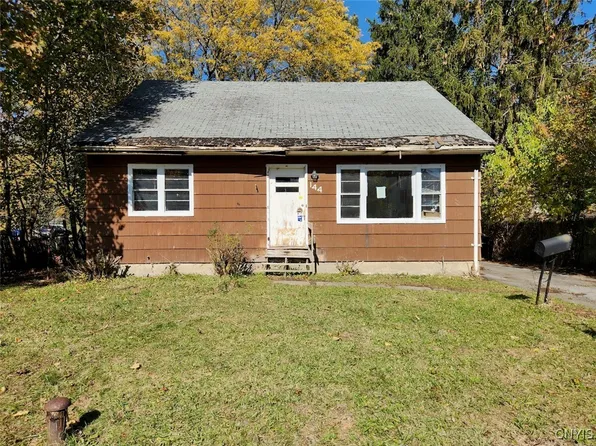 144 Oakdale Dr, Syracuse, NY 13207