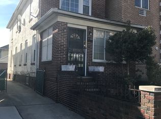 1560 W 3rd St, Brooklyn, NY 11204