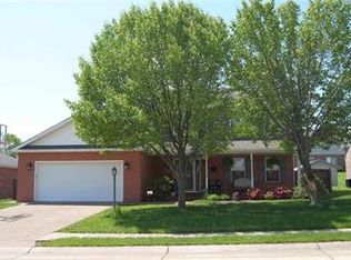 643 Conti Dr, Evansville, IN 47711