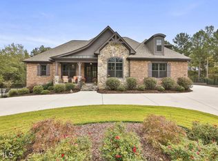 709 Approach Dr, Peachtree City, GA 30269