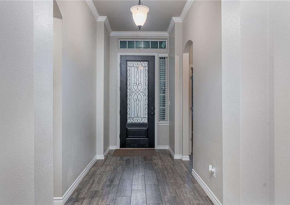 8209 Yosemite Dr, Corpus Christi, TX 78414 | Zillow