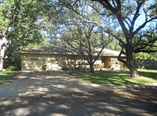 4000 Oakdale Dr, Brownwood, TX 76801