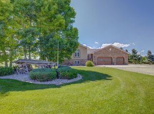 197 Road 20, Cody, WY 82414