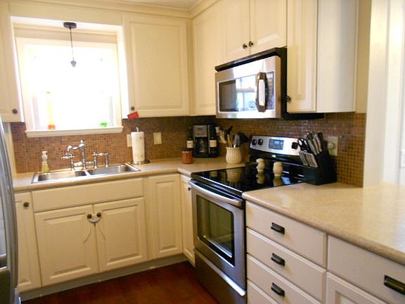 2nd image of 18 Morgan Ave