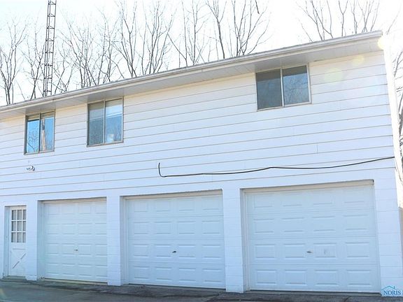 2nd image of 11309 Fremont Pike