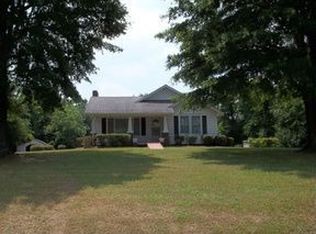 703 Walker Rd, Thomasville, NC 27360