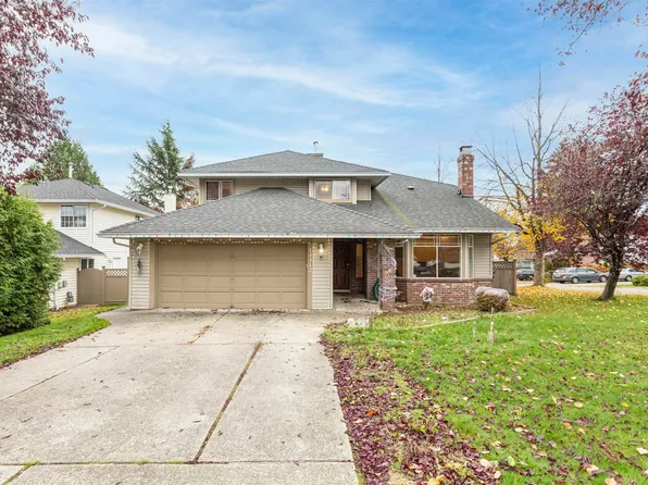 14312 69a Ave, Surrey, BC V3W 0E2