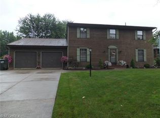 1322 Lost Tree Dr NW, Canton, OH 44708